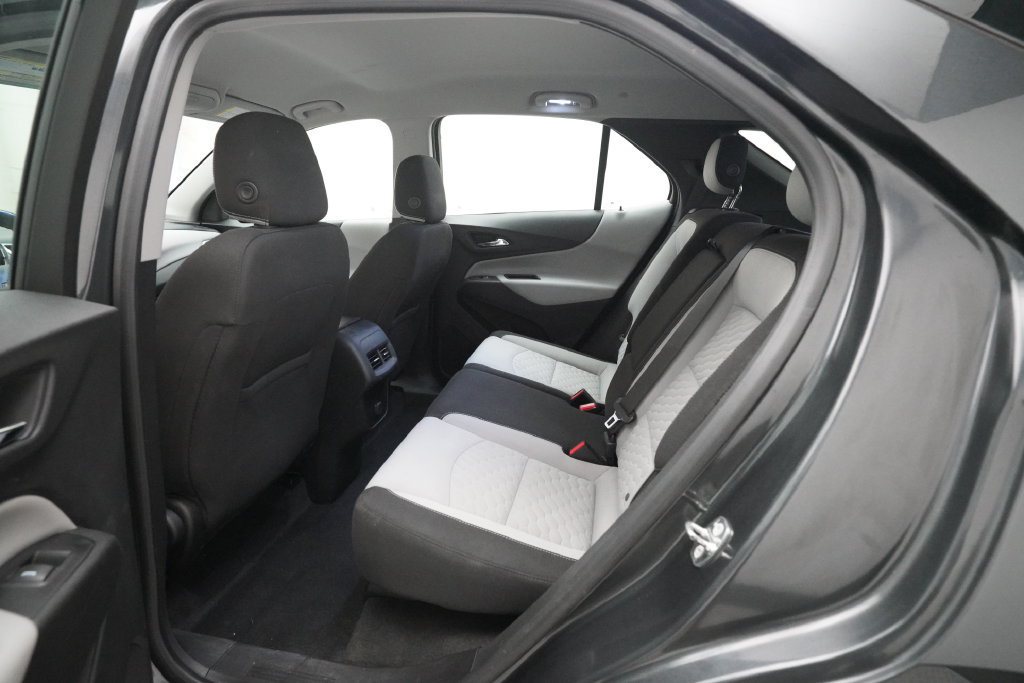 Used 2018 Chevrolet Equinox LS AWD/4WD image 14