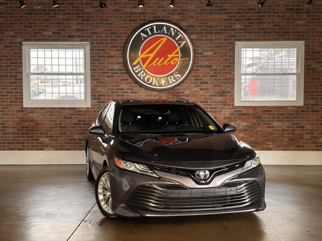 Used 2018 Toyota Camry XLE w/ Audio Package image 1