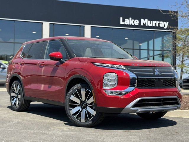 New 2025 Mitsubishi Outlander SE