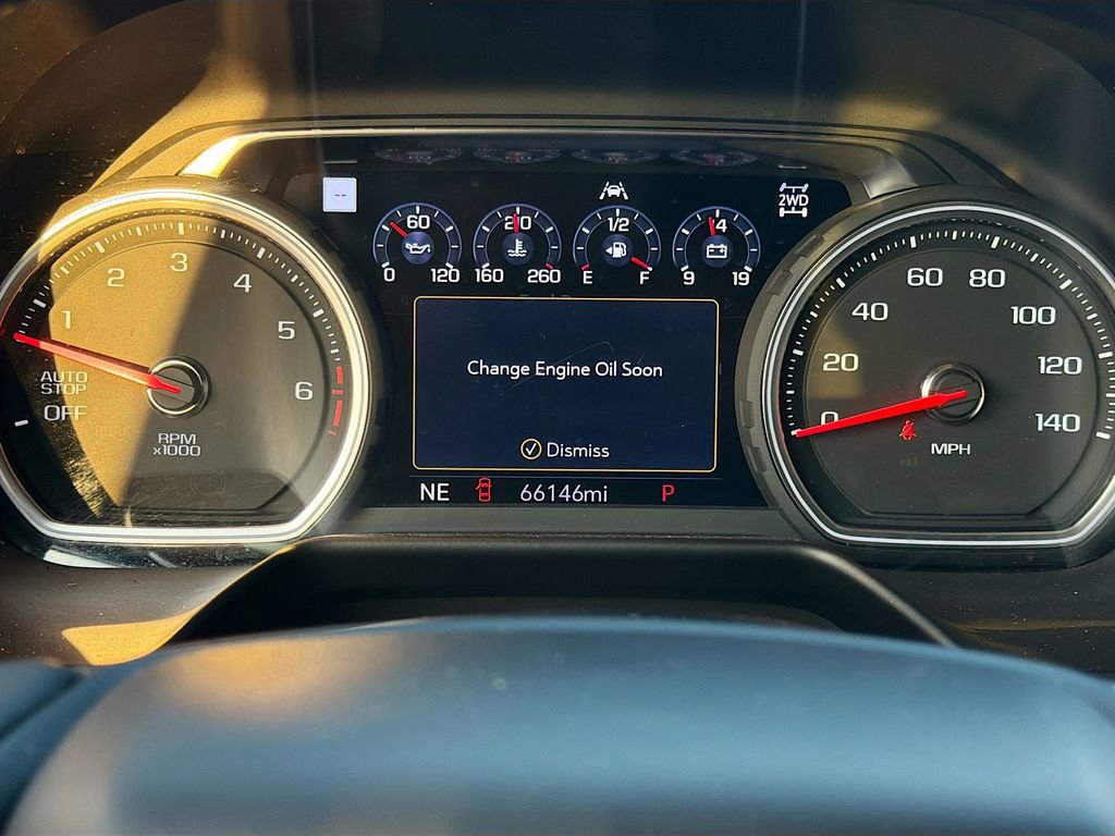 Used 2021 Chevrolet Tahoe Premier w/ Premium Package image 40