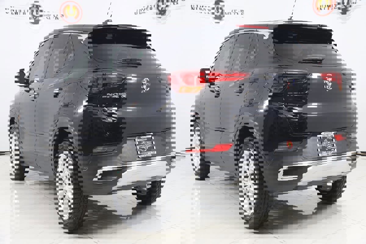 Used 2023 Buick Encore GX Preferred w/ Cold Weather Comfort Package image 4