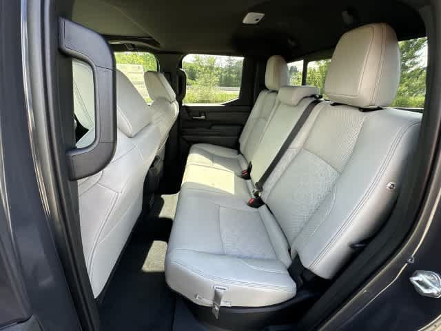 New 2024 Toyota Tacoma Limited w/ Limited Package (LT) AWD/4WD image 17