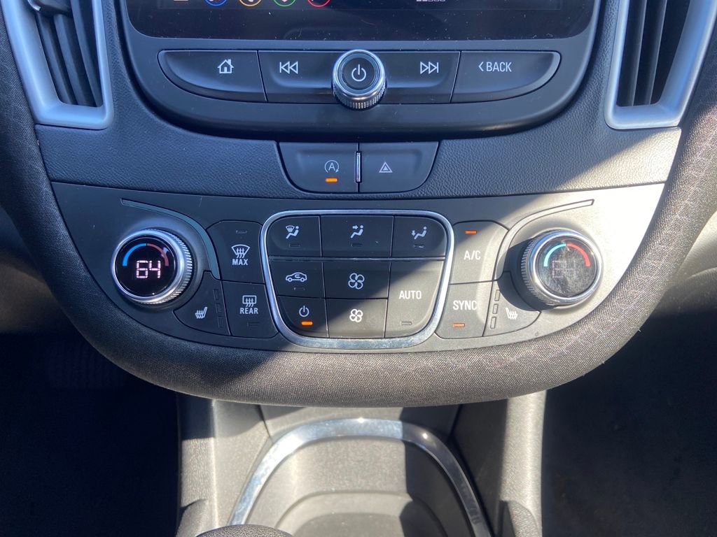 Used 2023 Chevrolet Malibu LT w/ Driver Confidence Package image 25