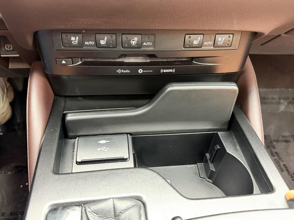 Used 2021 Lexus ES 250 w/ Premium Package image 21