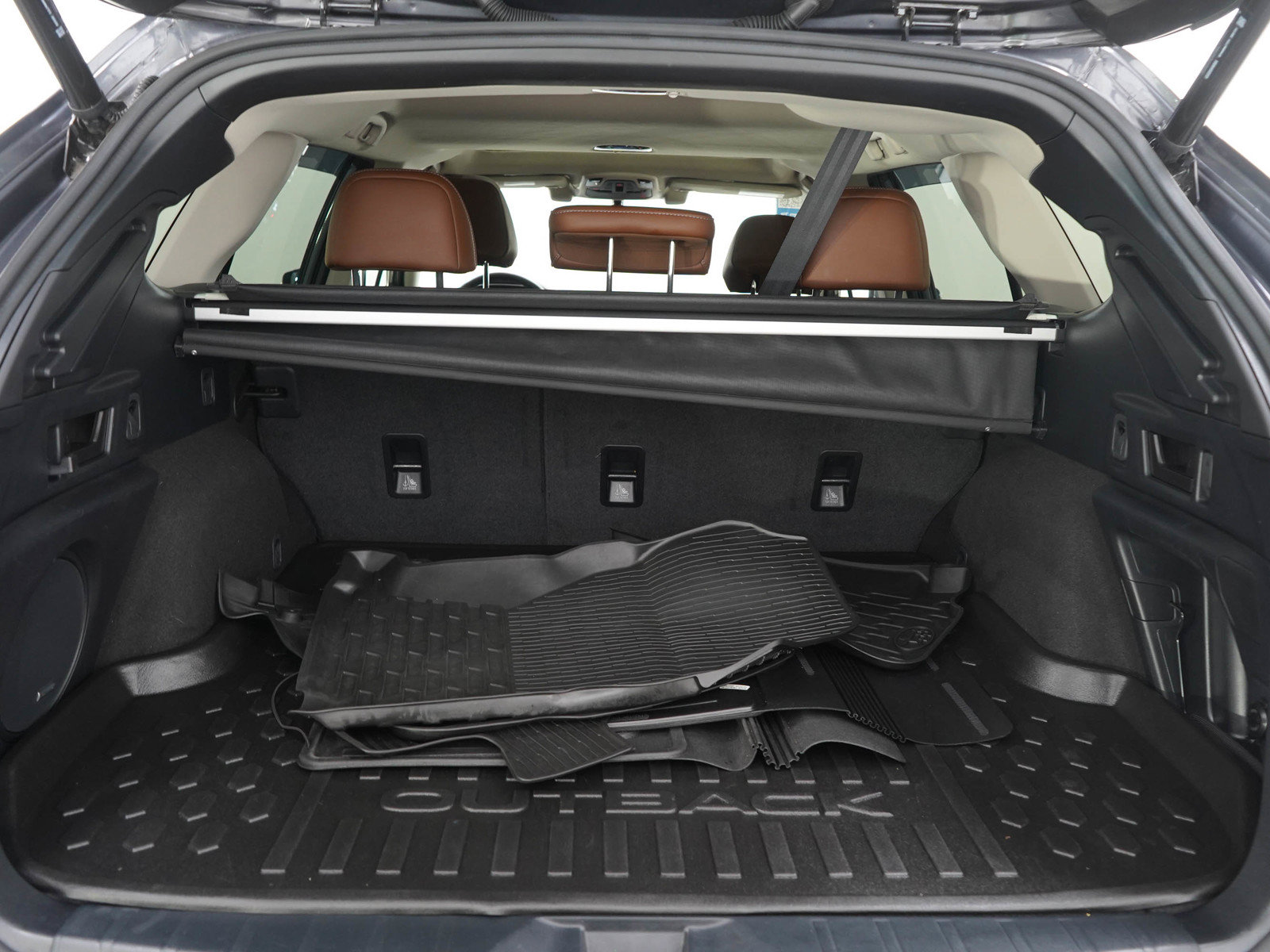 Used 2021 Subaru Outback Touring XT AWD/4WD image 9