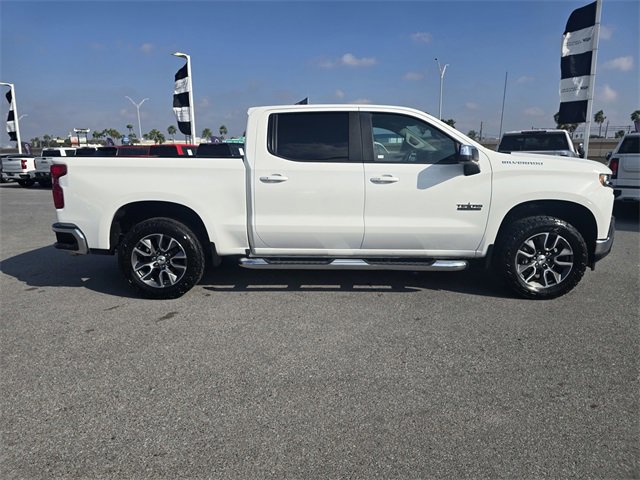 Used 2019 Chevrolet Silverado 1500 LT w/ Texas Edition image 4