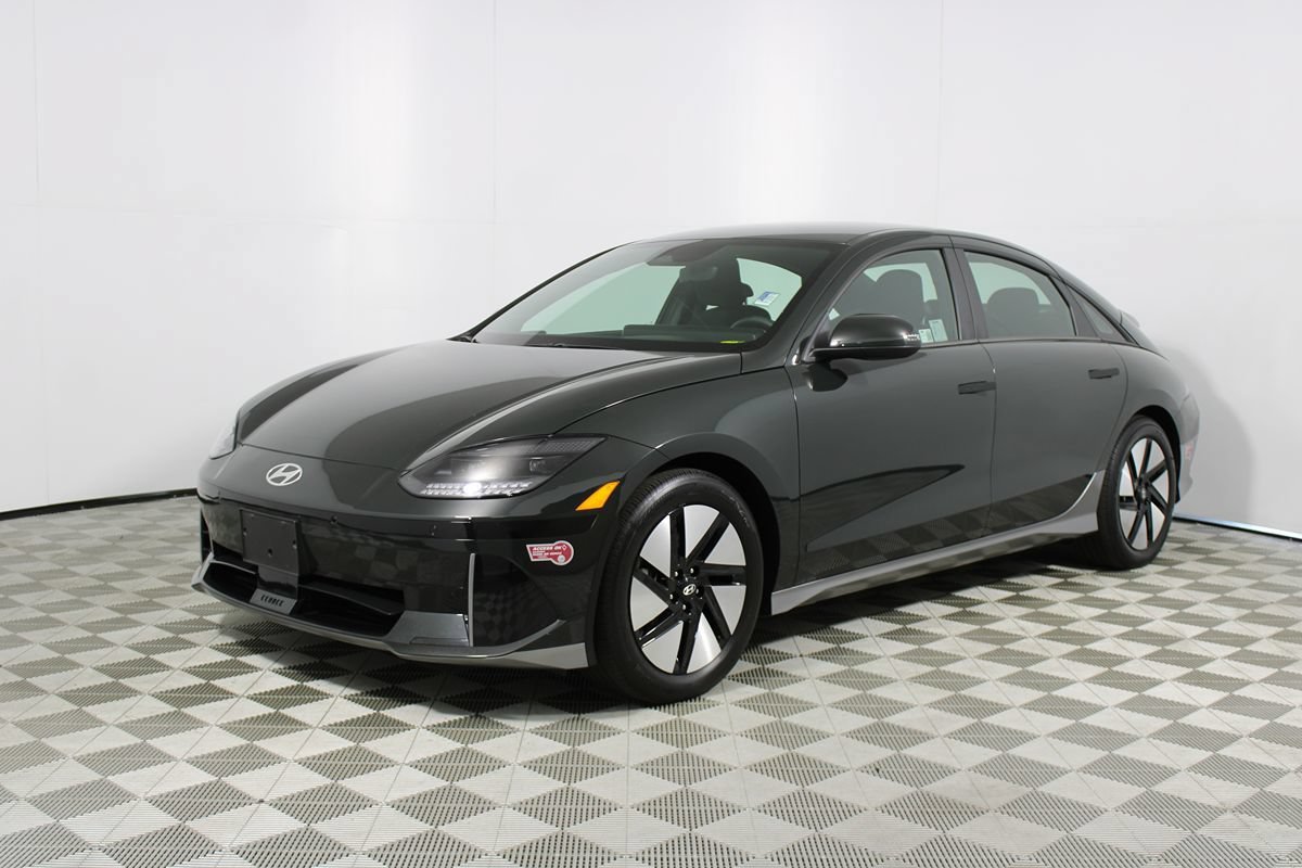 Used 2024 Hyundai Ioniq 6 Limited RWD image 26