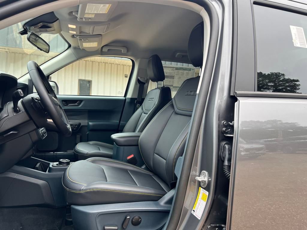 New 2025 Ford Maverick Lobo image 10