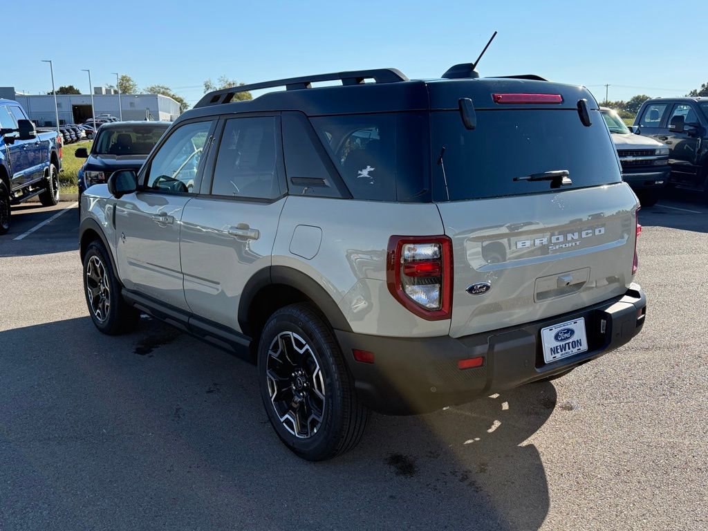 New 2025 Ford Bronco Sport Outer Banks w/ Outer Banks Tech Package+ image 38