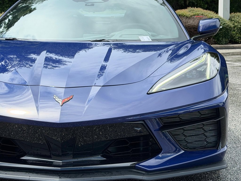 Used 2025 Chevrolet Corvette Stingray Preferred Cpe w/ Z51 Performance Package RWD image 9