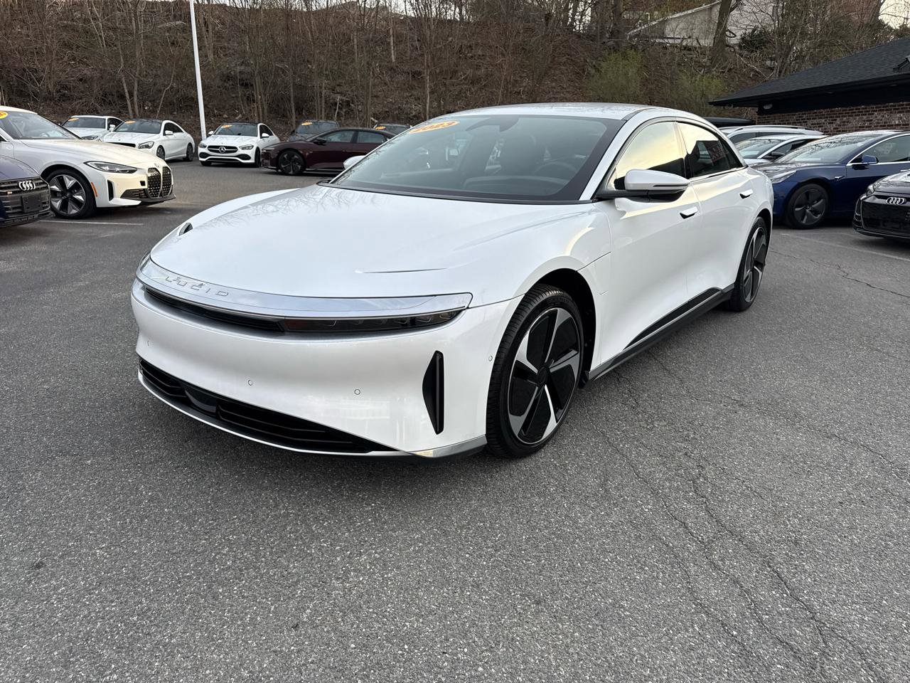 Used 2023 Lucid Air Pure AWD/4WD image 2