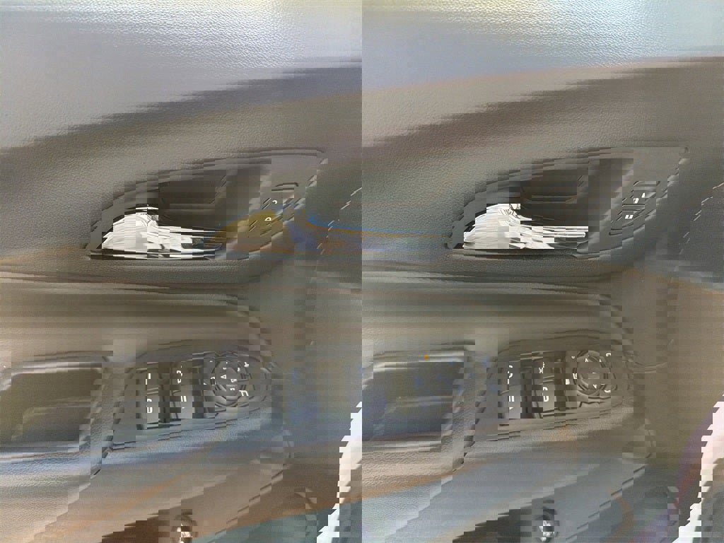 Used 2022 Chevrolet Equinox LT image 14