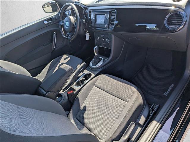 Used 2018 Volkswagen Beetle 2.0T Coast FWD image 20