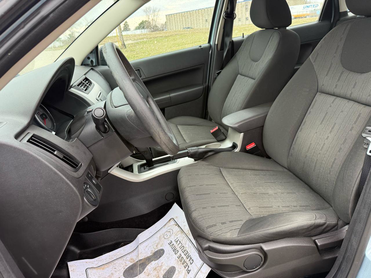 Used 2009 Ford Focus SE FWD image 12