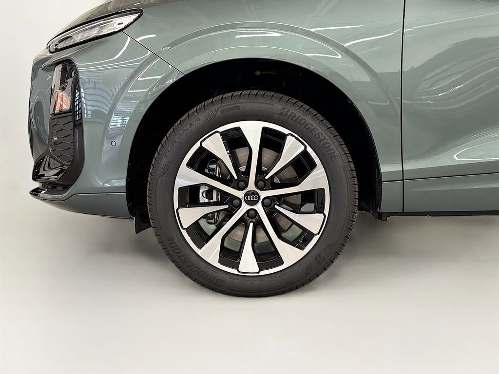 New 2026 Audi Q3 quattro 2.0T image 23