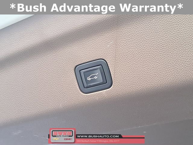 Used 2022 GMC Yukon XL Denali image 8