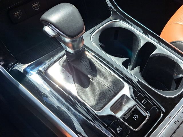 Used 2023 Kia Carnival SX FWD image 18