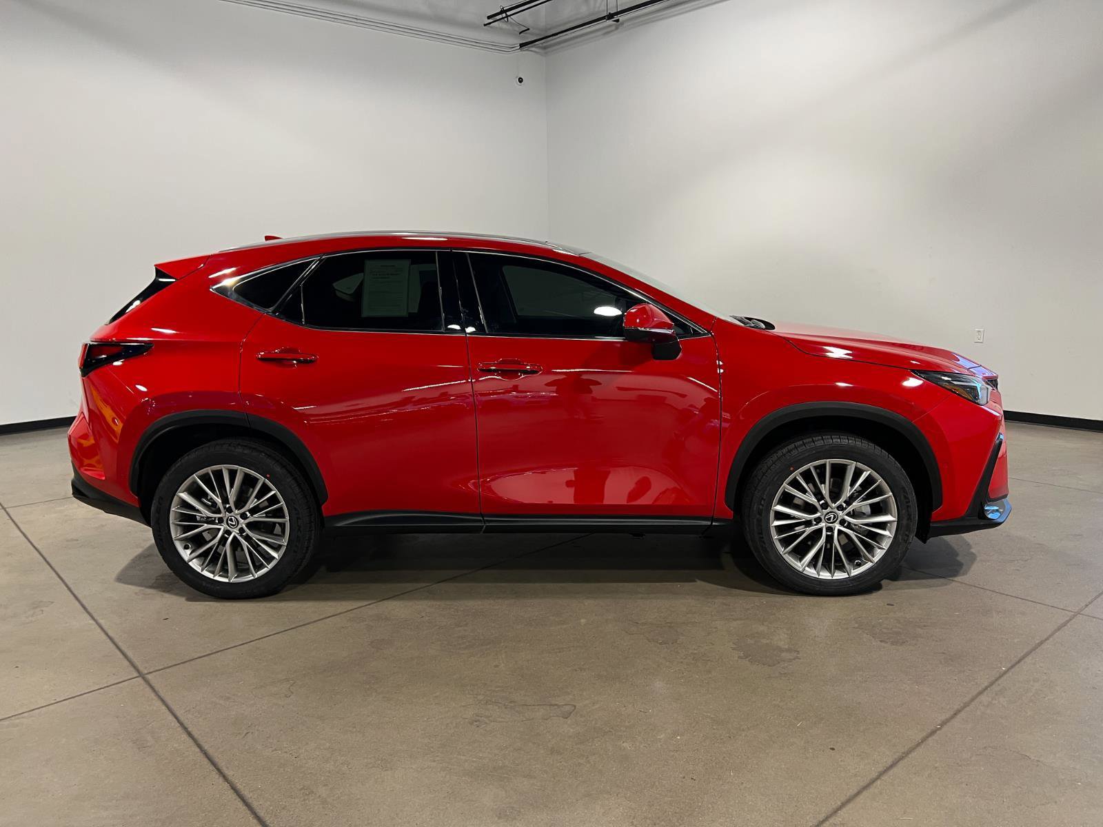 Used 2025 Lexus NX 300h NX 350h Luxury image 2