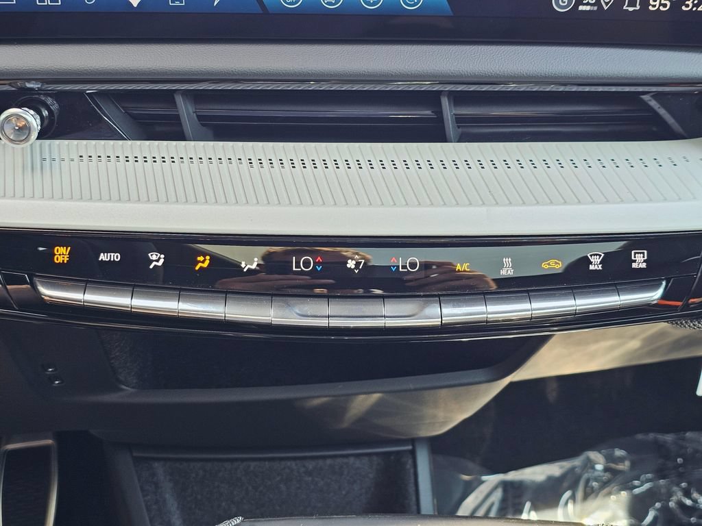 New 2026 Cadillac Optiq Sport 1 AWD/4WD image 31