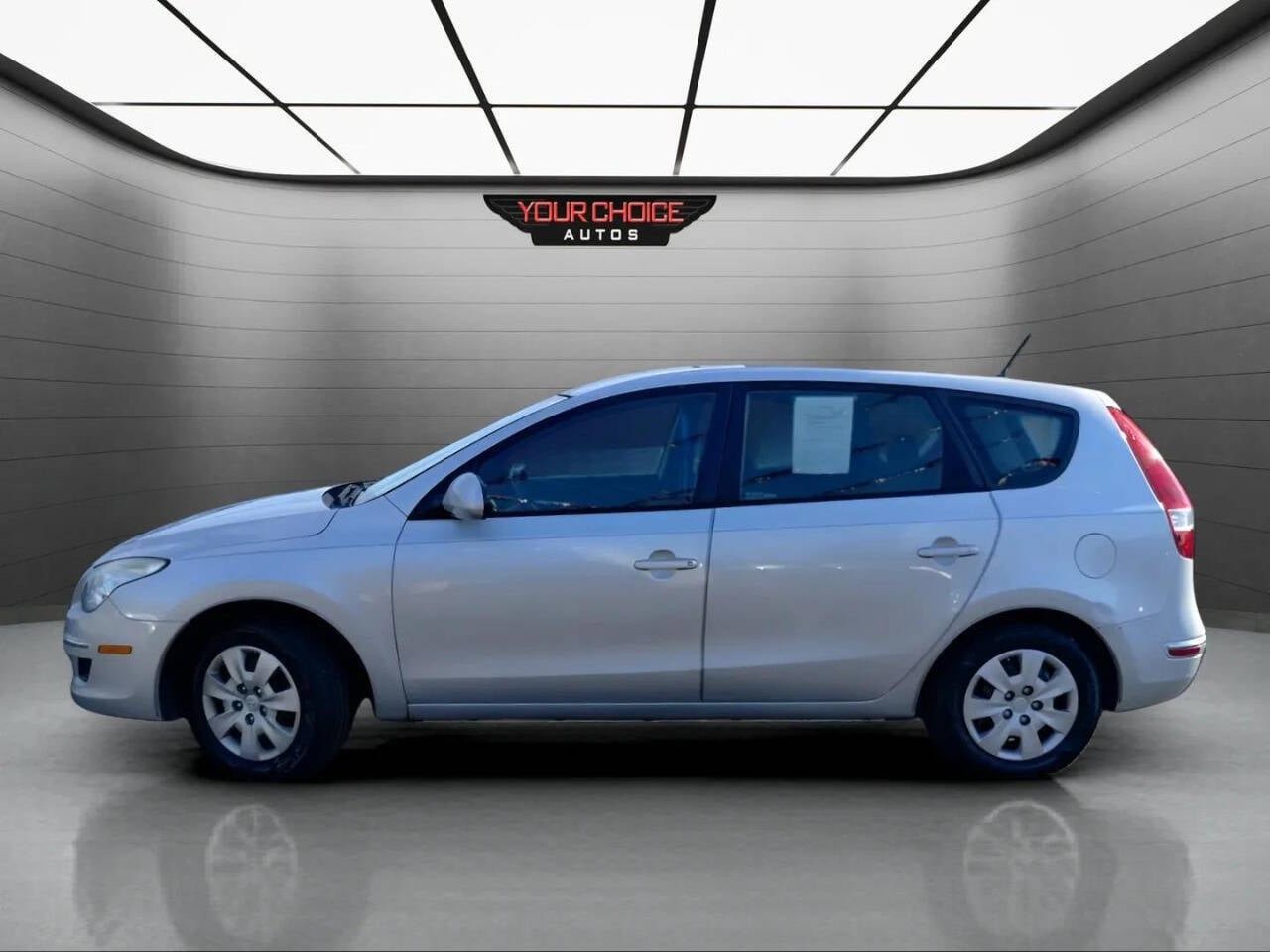 Used 2012 Hyundai Elantra GLS image 2