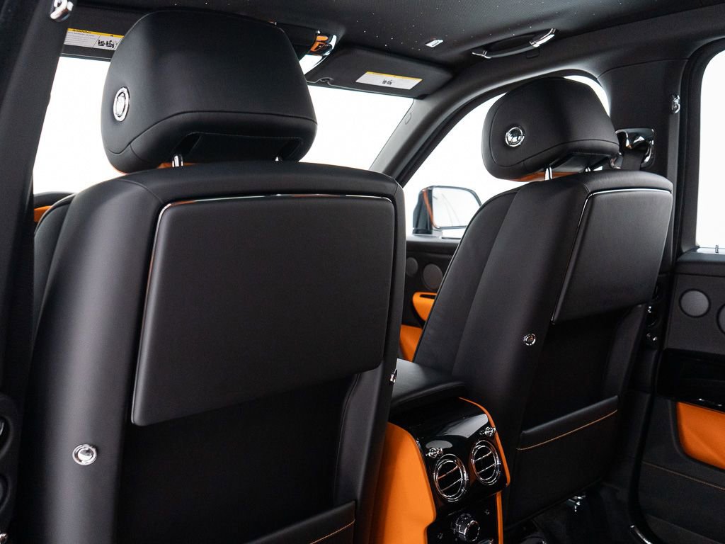 Certified 2023 Rolls-Royce Cullinan AWD/4WD image 23