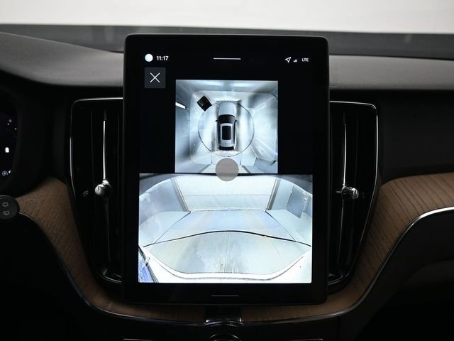 New 2026 Volvo XC60 B5 Plus w/ Protection Package Premier image 22