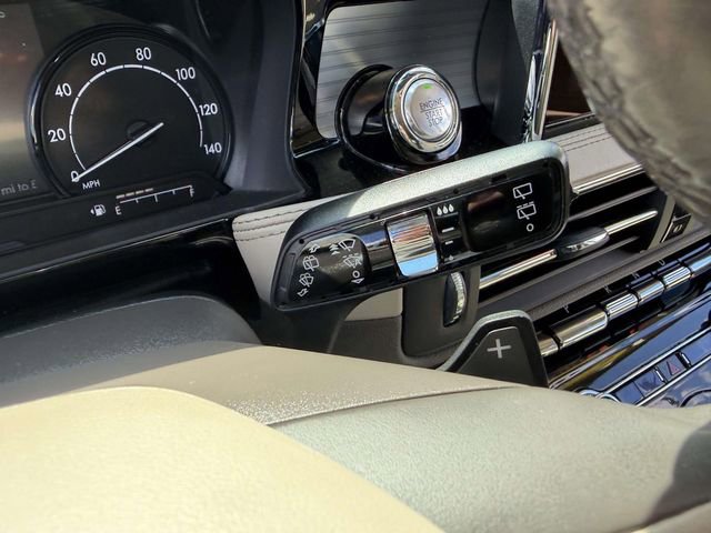 Certified 2020 Lincoln Corsair AWD w/ Equipment Group 101A image 25