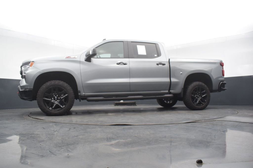 Used 2024 Chevrolet Silverado 1500 LT Trail Boss w/ Convenience Package II AWD/4WD image 45