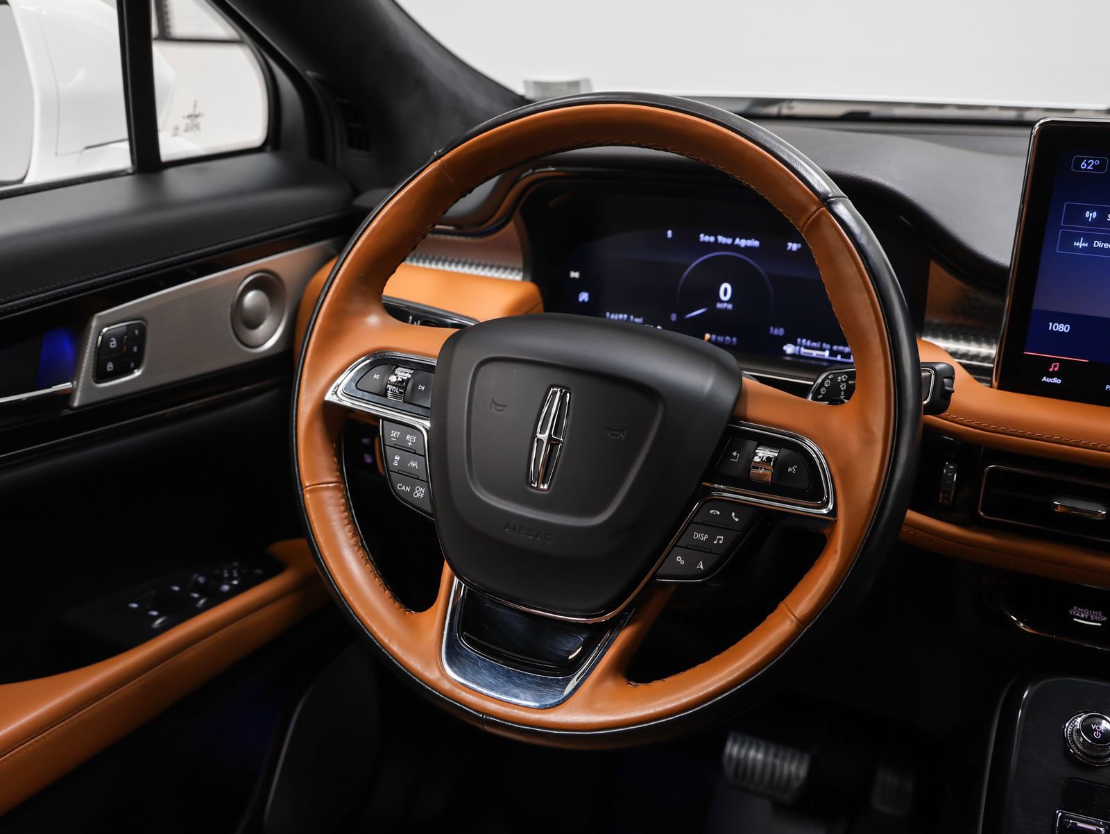 Used 2023 Lincoln Nautilus Black Label AWD/4WD image 31