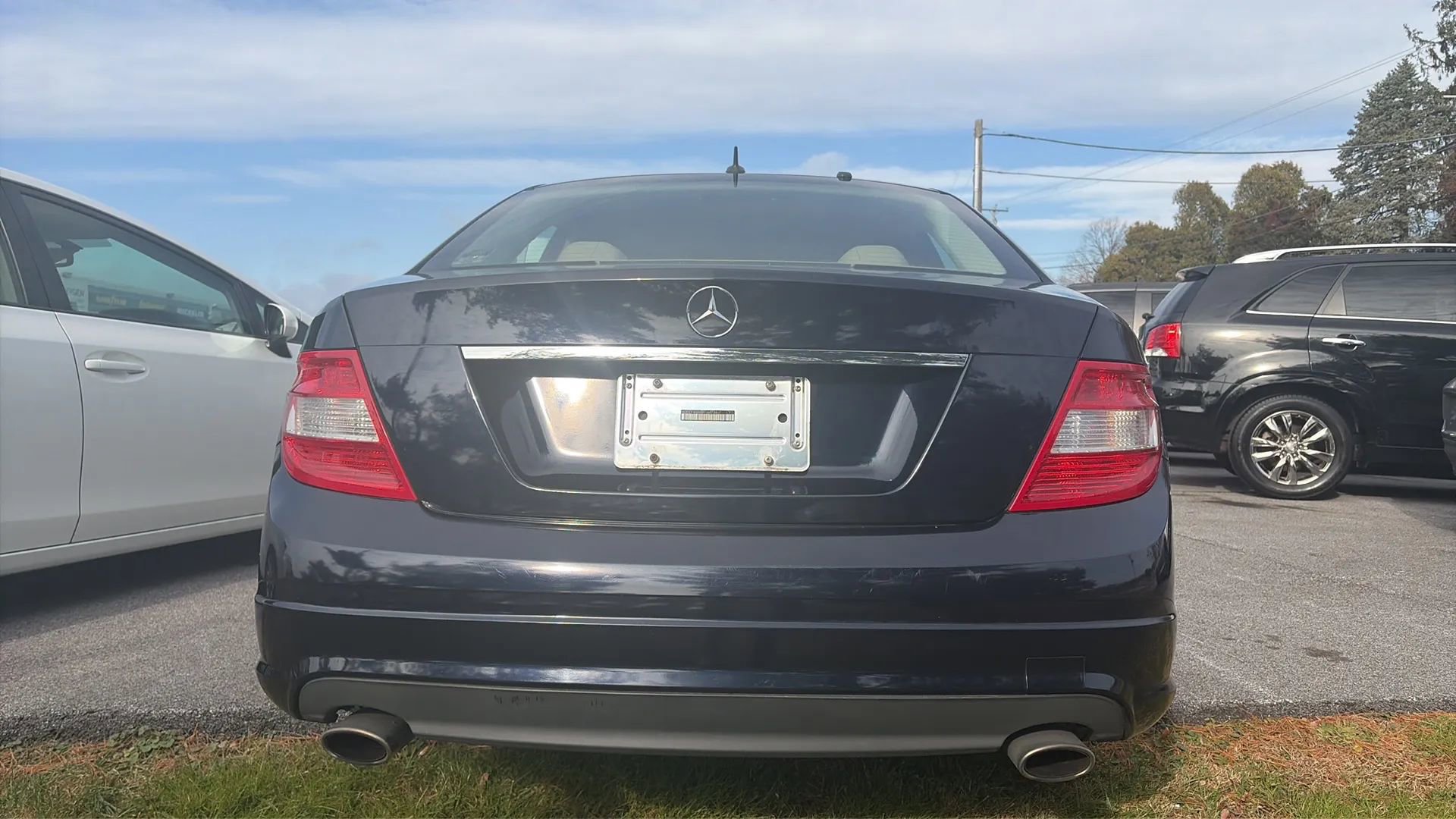 Used 2011 Mercedes-Benz C 300 4MATIC Sedan image 26