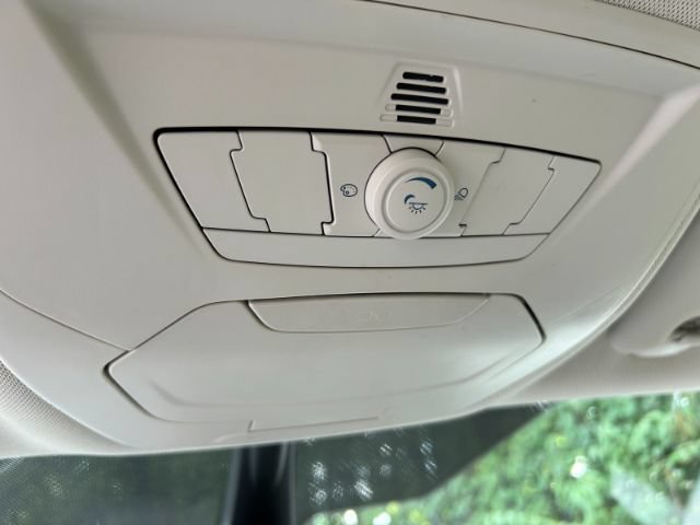Used 2014 Ford C-MAX SEL w/ Equipment Group 302A FWD image 23