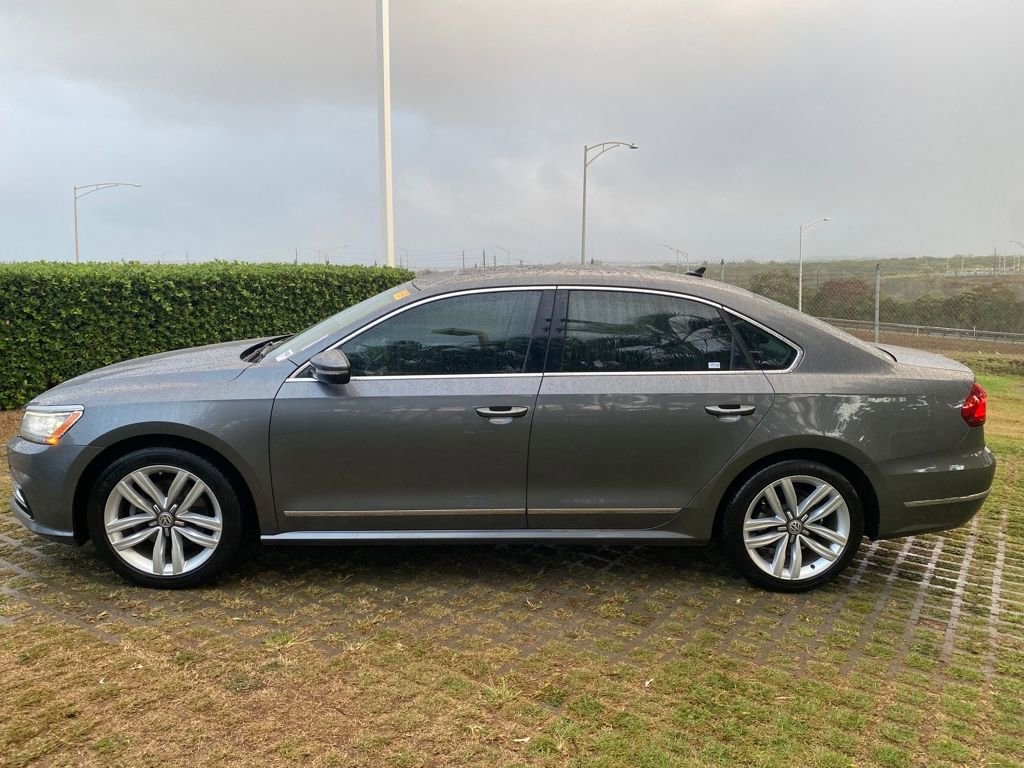 Used 2017 Volkswagen Passat 1.8T SE image 4