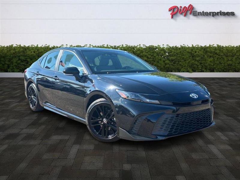 Used 2025 Toyota Camry SE image 49
