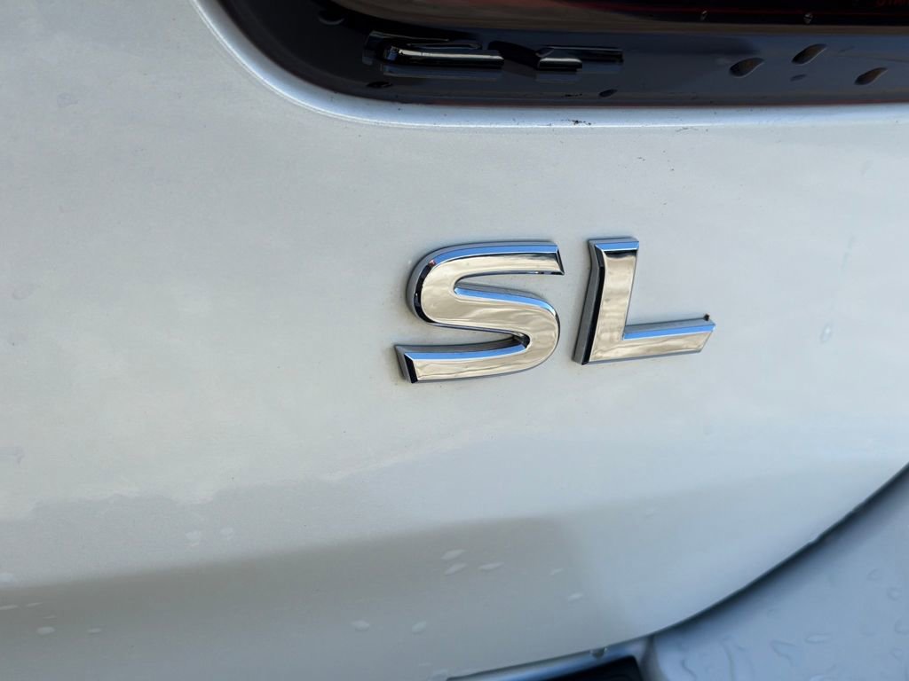 Used 2024 Nissan Armada SL w/ Captain's Chairs Package image 11