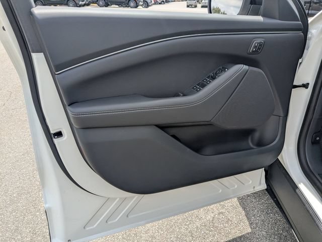 New 2026 Ford Mustang Mach-E Select w/ Comfort Package Lite RWD image 9