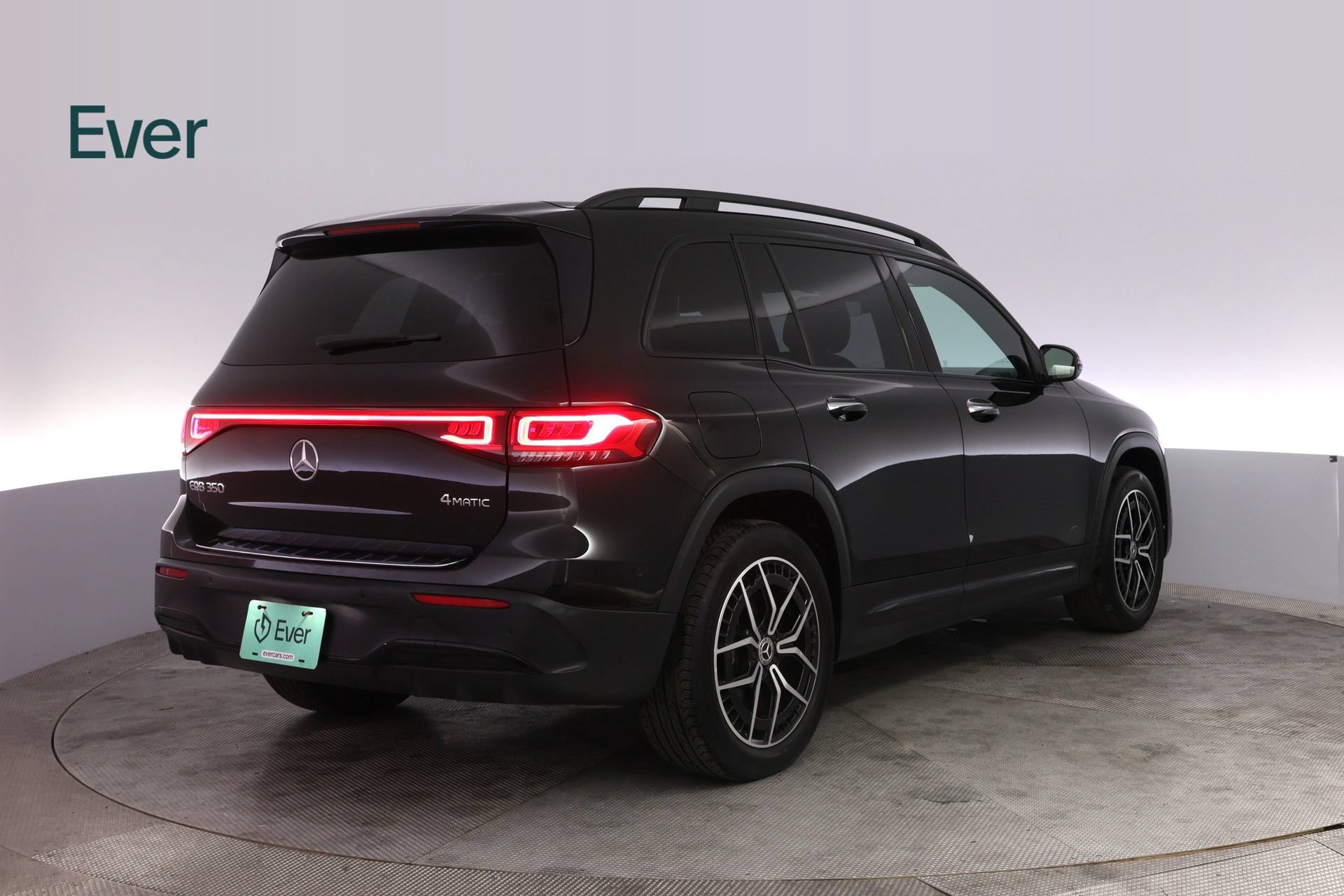 Used 2023 Mercedes-Benz EQB 350 4MATIC SUV image 3