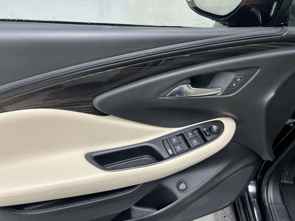 Used 2019 Buick Envision Preferred image 20