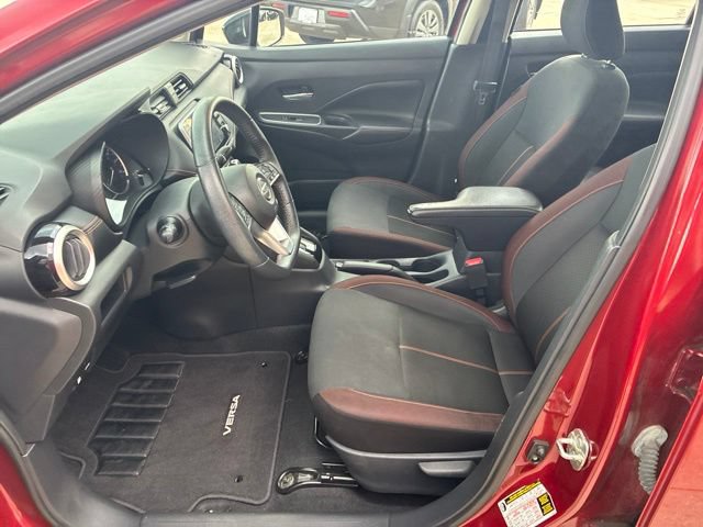 Used 2021 Nissan Versa SR FWD image 17