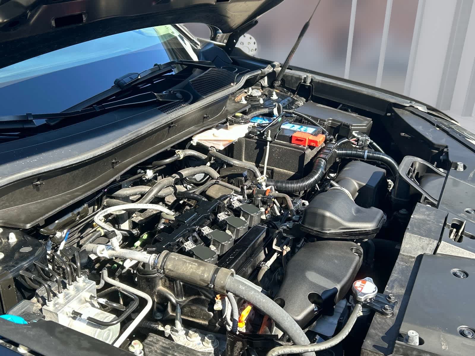 Used 2025 Honda CR-V EX-L image 16