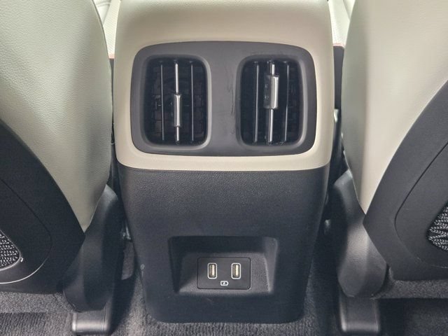 Certified 2023 Hyundai Tucson Limited FWD image 32