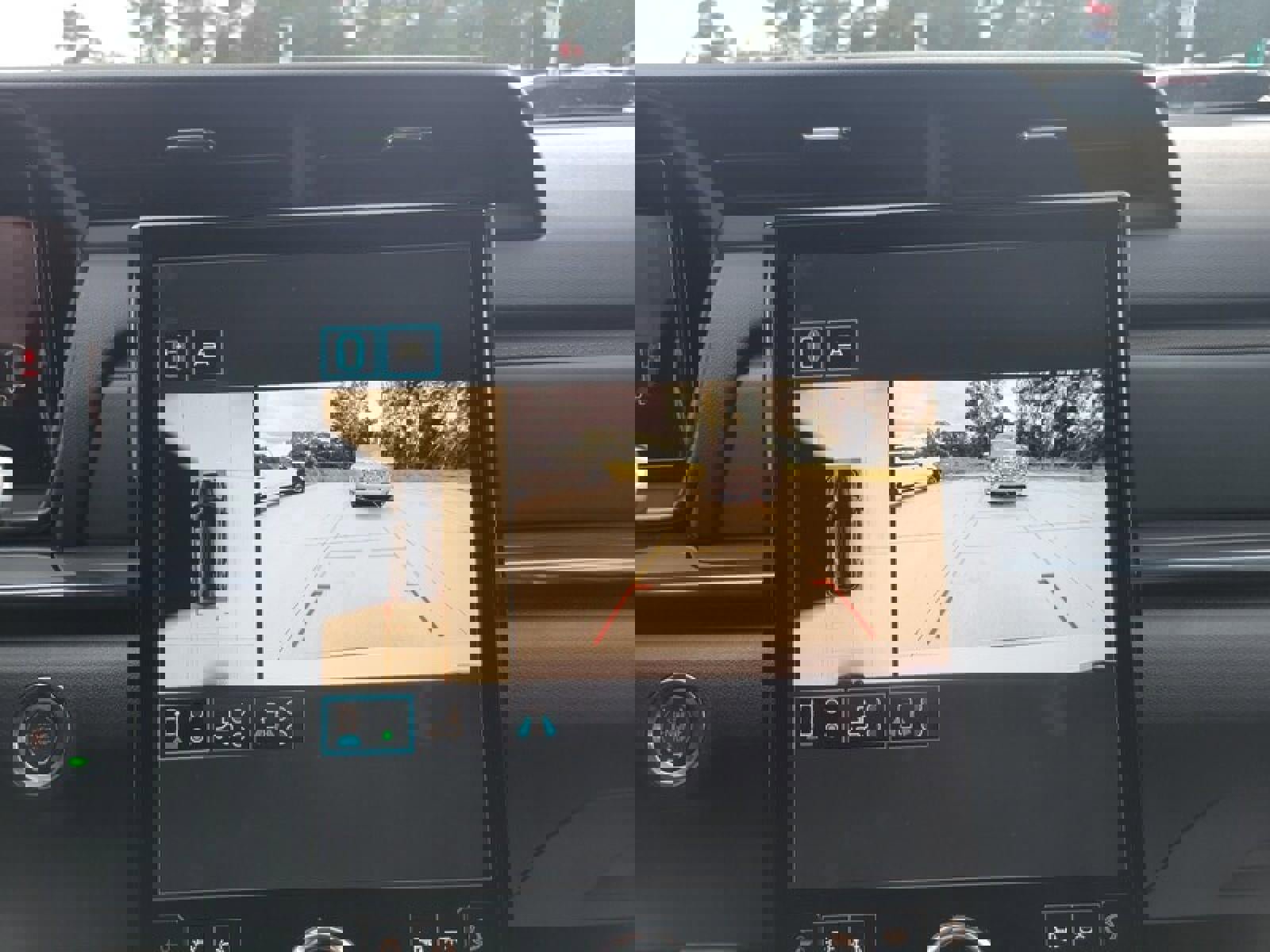 New 2026 GMC Terrain AT4 w/ Convenience Package III image 22