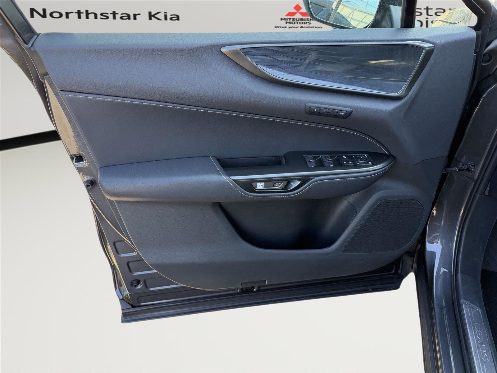 Used 2023 Lexus NX 250 FWD image 8