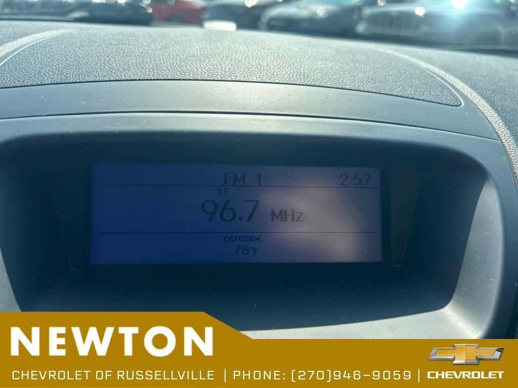 Used 2012 Hyundai Genesis 3.8 RWD image 11