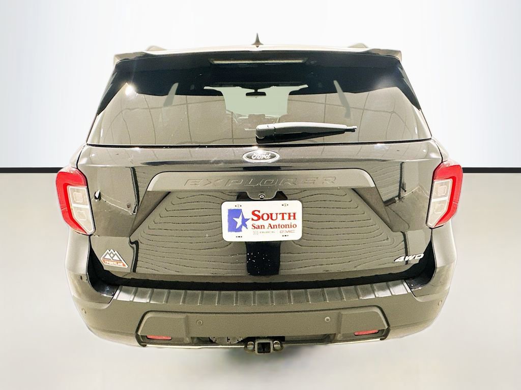 Used 2022 Ford Explorer Timberline image 6