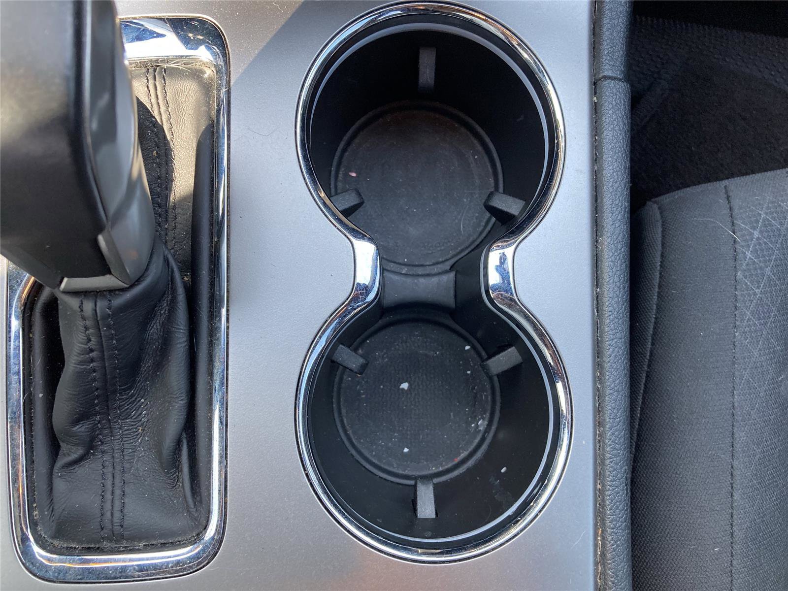 Used 2018 Jeep Grand Cherokee Laredo image 16