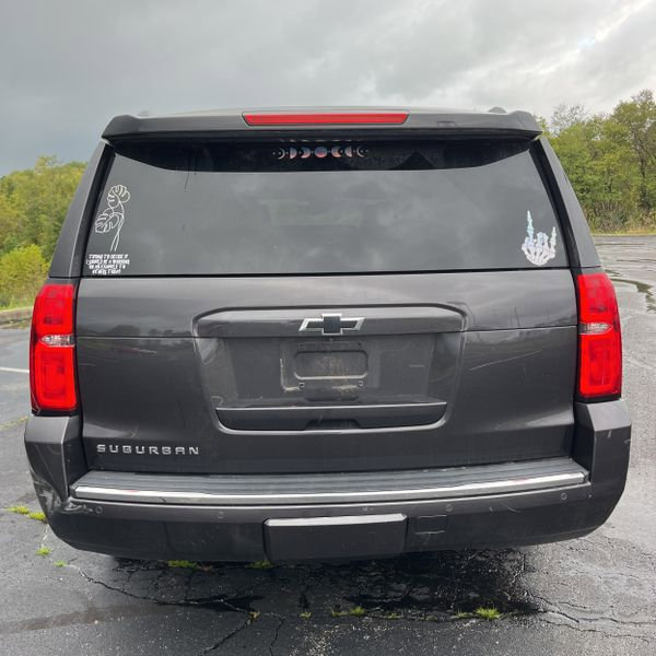 Used 2016 Chevrolet Suburban LTZ image 12