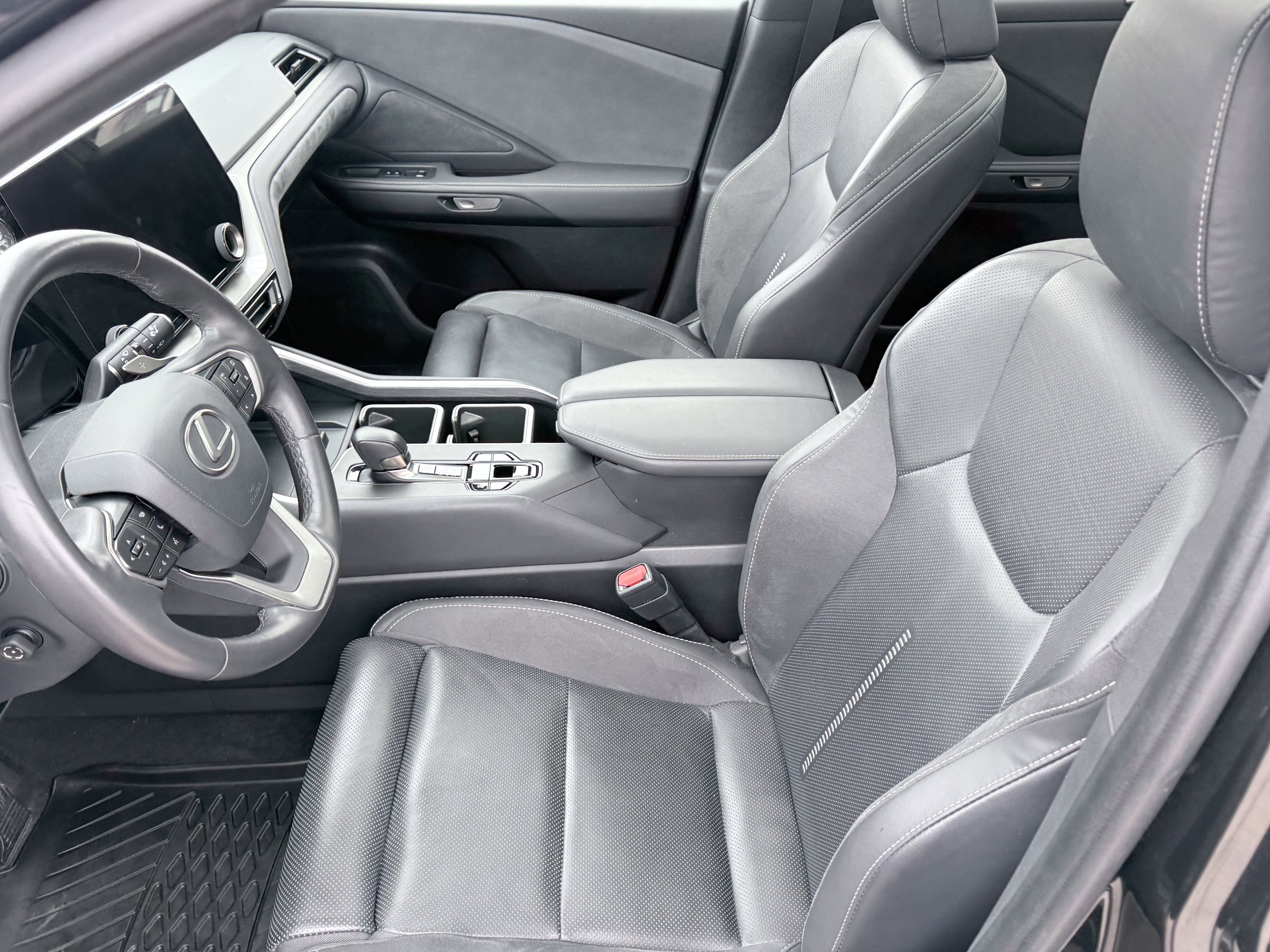 Used 2024 Lexus TX 350 AWD image 22