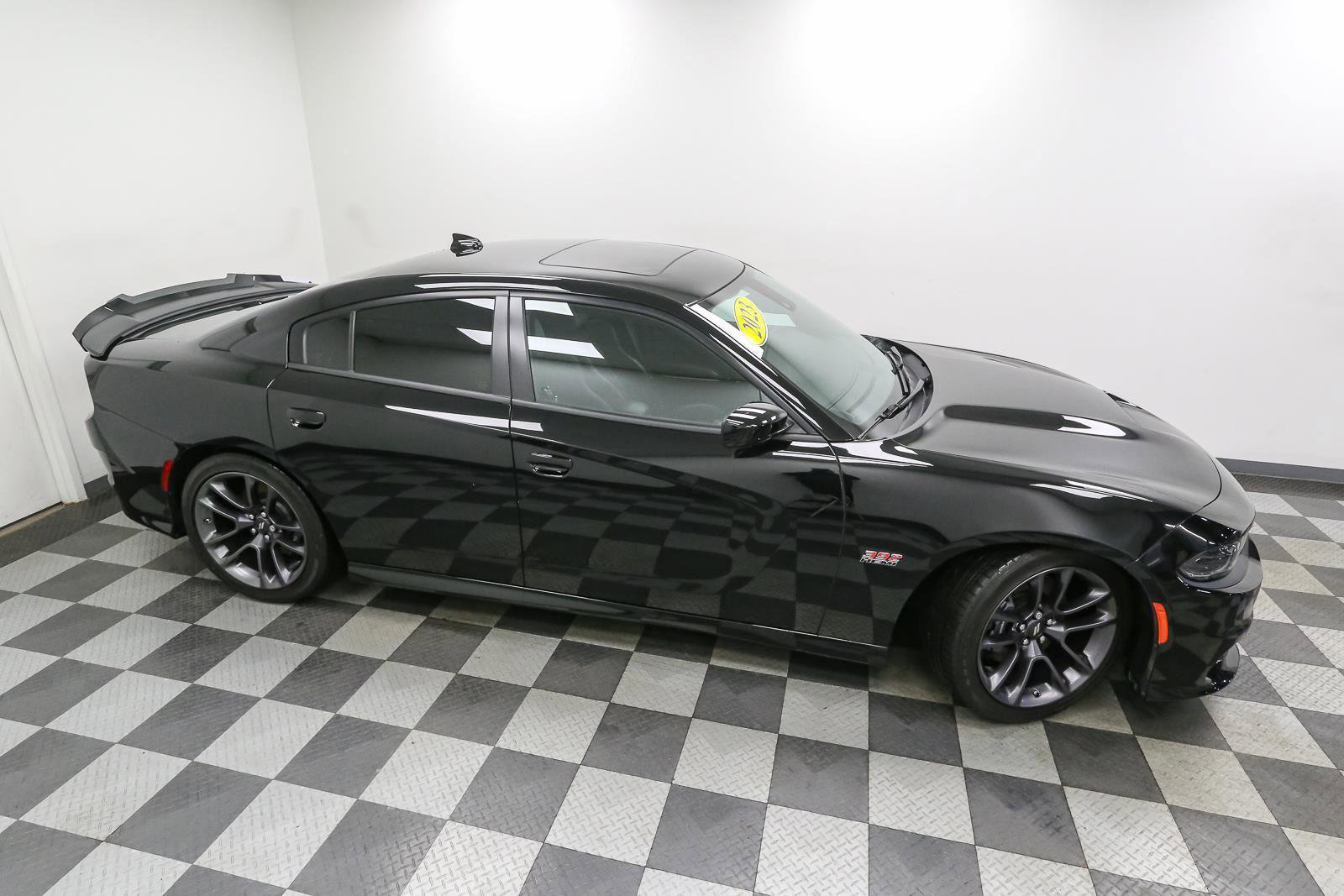 Used 2023 Dodge Charger Scat Pack w/ Plus Group RWD image 5
