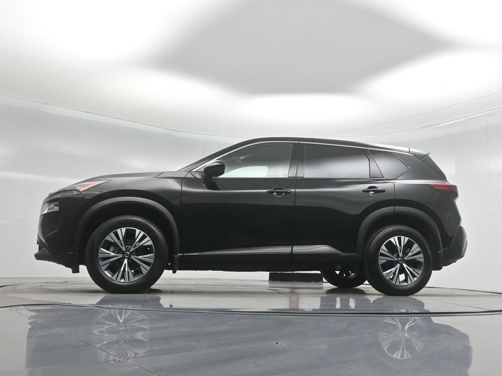 Used 2021 Nissan Rogue SV image 52