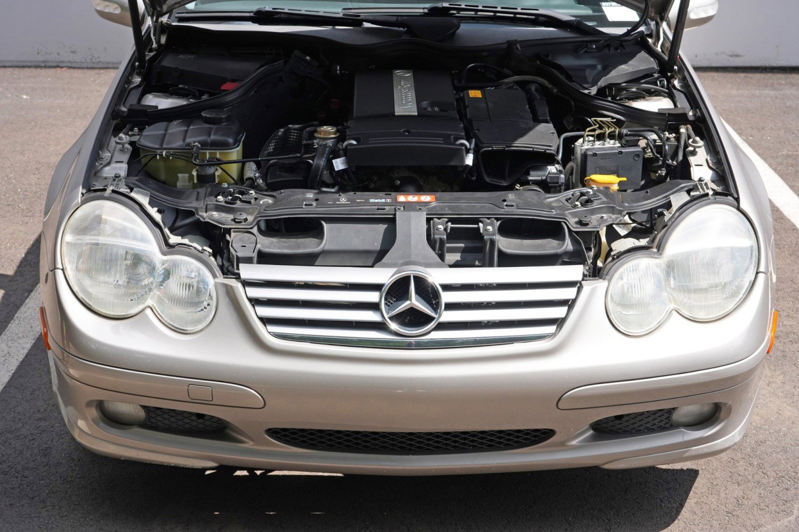 Used 2004 Mercedes-Benz C 230 Coupe image 7